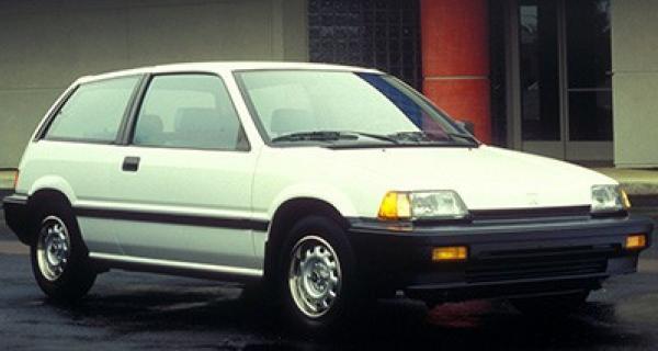 5-dveřový Sedan 1987-1991